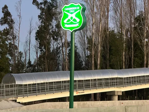 Trabajo 8 de 9 — letrero fabricado e instalado por Mega Letreros